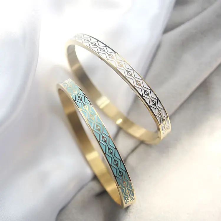 

Electroplated rose gold bracelet Moroccan steel titanium enamel color glaze blue white bracelet female birthday lovers gift