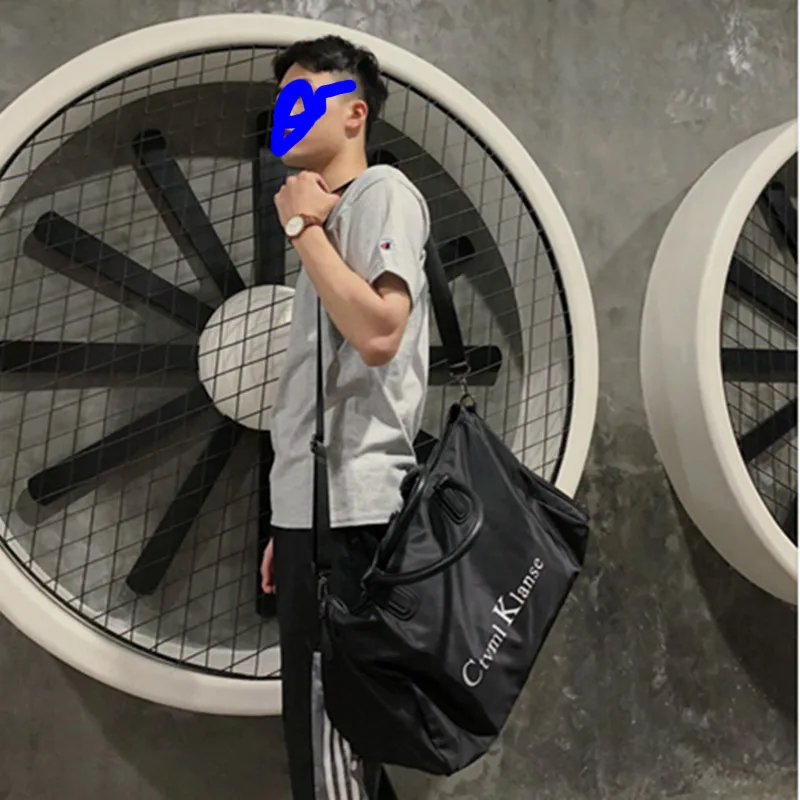 Net red tide brand bag man portable excursion is natural travel bag package capacity of dry wet depart exercise