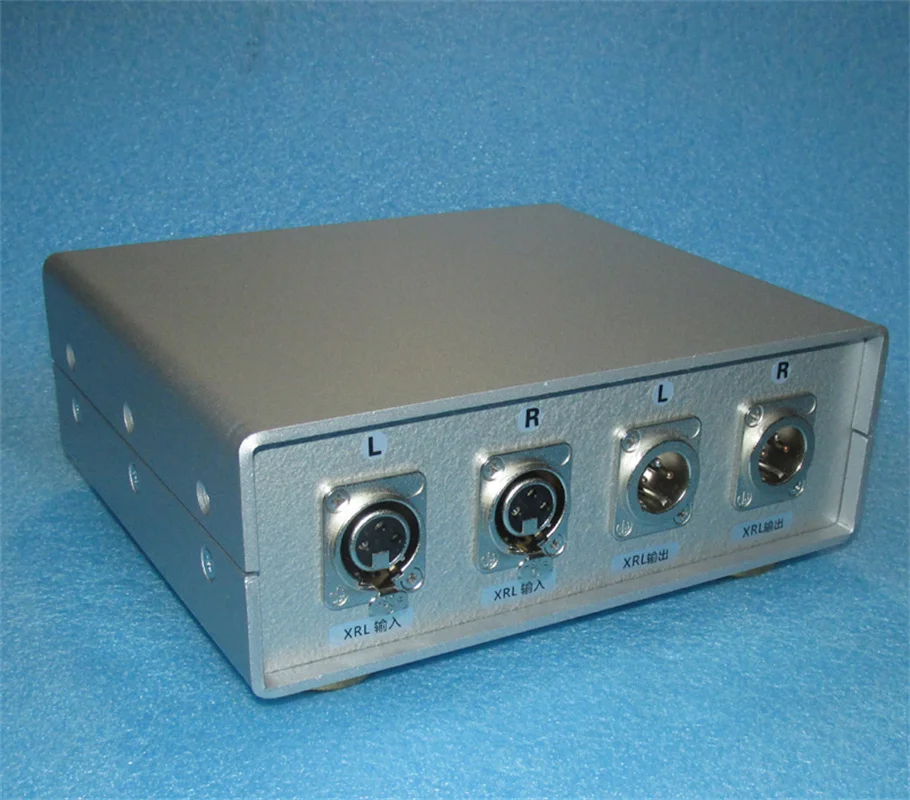 

Pomalloy 600:20K Balanced to Balanced JENSEN Version Transformer, 5.7 Times Signal Amplification