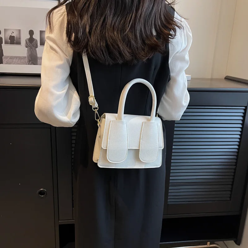 Portable Woman's 2023 New Arrival Girlish Style Shoulder Candy Color Casual All-Matching Western Style Small Square Bag