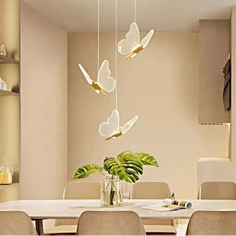 Подвесная лампа в виде золотой бабочки современные декоративные светильники