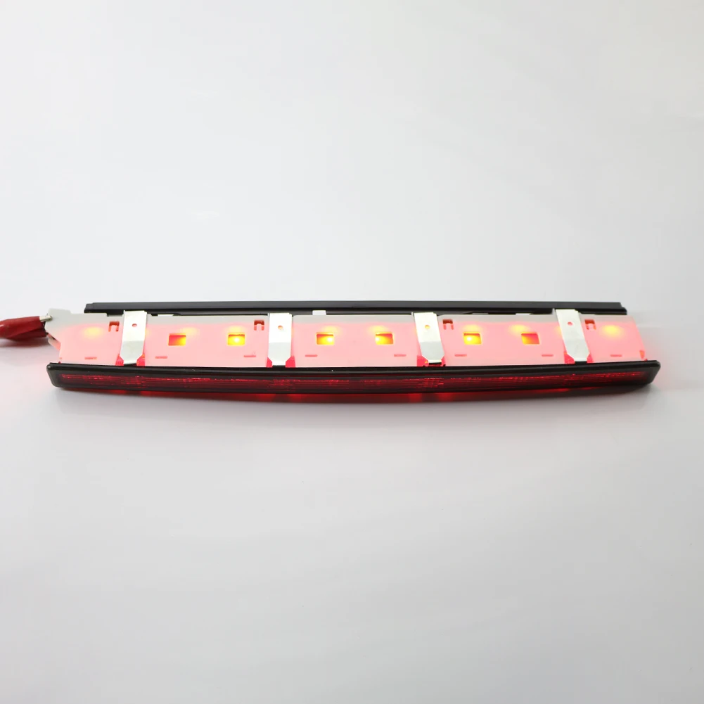 Автомобильная высокоустановленная 3-я третья индикаторная лампа стоп-сигнала 8E