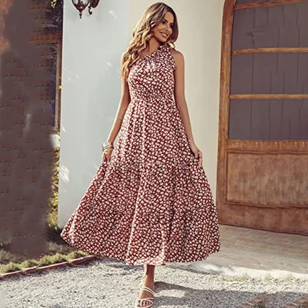 

Платье-макси на одно плечо, с завышенной талией и цветочным принтом