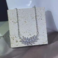 2022 new luxurious leaves flowers chain pendant necklace for women diamond crystal valentines day gift jewelry