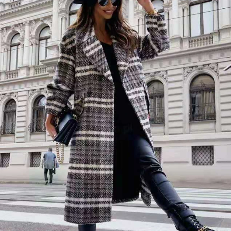 

New Women's Plaid Long Autumn Jacket Mid-Length Coat Female Woolen Coat Fashion Wool Blend Single Breasted Fashion Overcoat