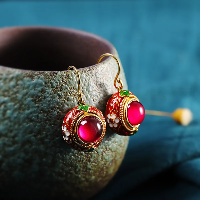 

Silvology 925 Sterling Silver Natural Red Corundum Drop Earring for Women Colorful Enamel Earring Ladies Ethnic Festival Jewelry