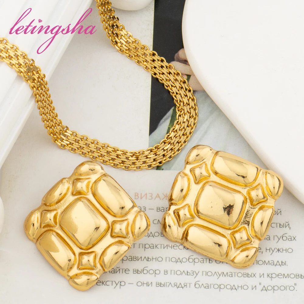 

Dubai Classic Chain Sets Trend Necklace Chain and Earrings Set African Gold Color Jewelry Sets For Women Party Gifts Accessories