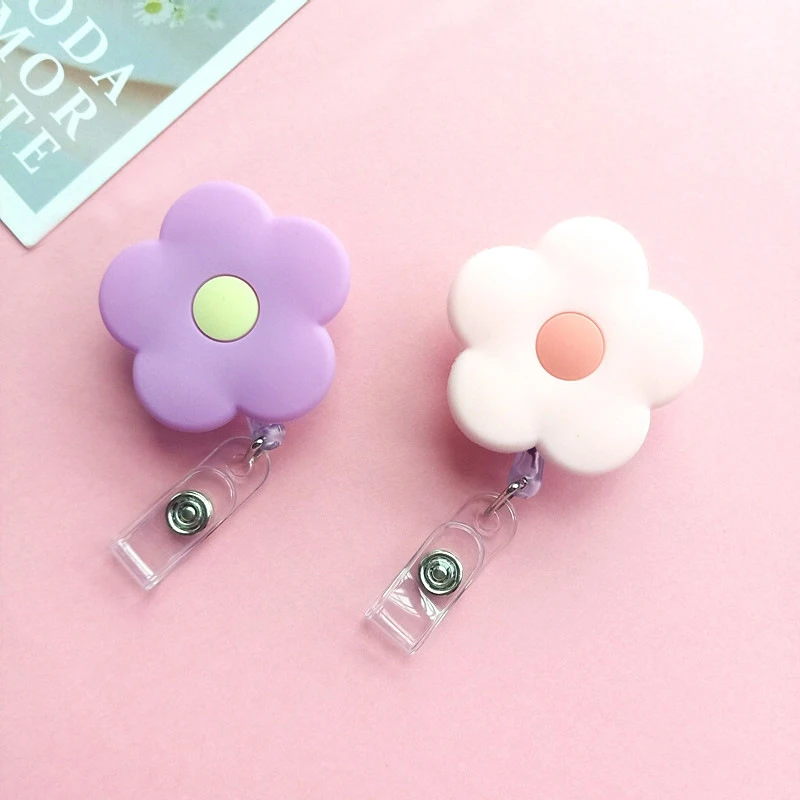 

Silicone Retractable Nurse Badge Holder Badge Reel Flower Shaped Students Name Tag ID Card Holder Clip Lanyards Accessories