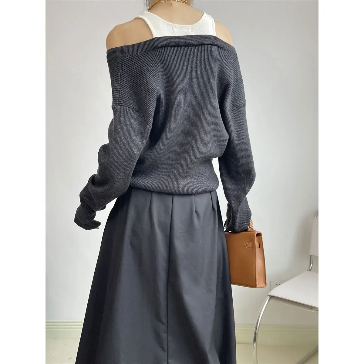 Женский трикотажный свитер с открытыми плечами Повседневный пуловер составного