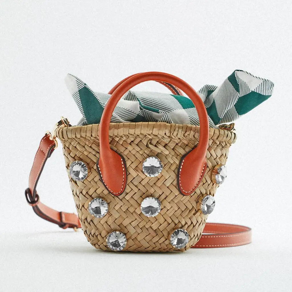 2022 New Mini Diamond Straw Bag Handmade Woven Women Small Basket Bucket Summer Beach Bohemia Crossbody Bag Boho Shopping Tote