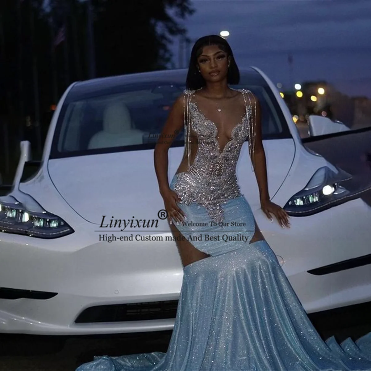 Платье для выпускного вечера с блестящими бриллиантами небесно-голубое платье