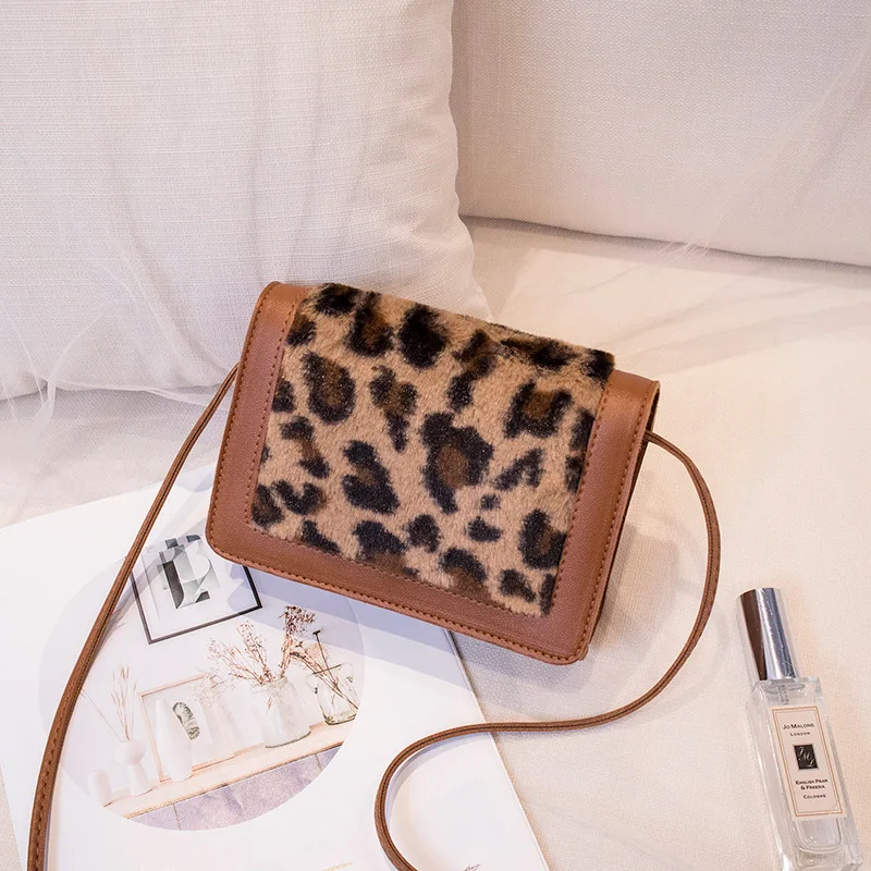 

Women Leather Plush Splice Shoulder Bags Leopard Patchwork Crossbody Messenger Bag Hasp Small Square Bag Fashion Female Handbag