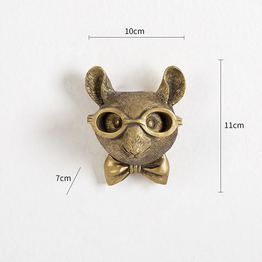 

Бронзовая скульптура медведь и мышь