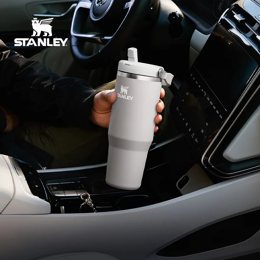 Фото Термокружка Stanley 887 мл - Сохраняет холод до 8 часов, с портативной ручкой, стильная, премиум-класса, герметичная, из нержавеющей стали 304, для спорта/путешествий №5