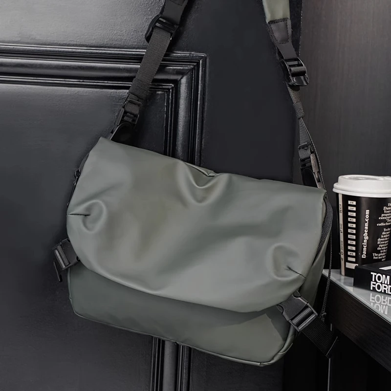 New Men's Cycling Bag Oxford Square Shoulder Bag Casual Fashion Messenger Bag Crossbody Bag Flip Satchel Commuter Bag