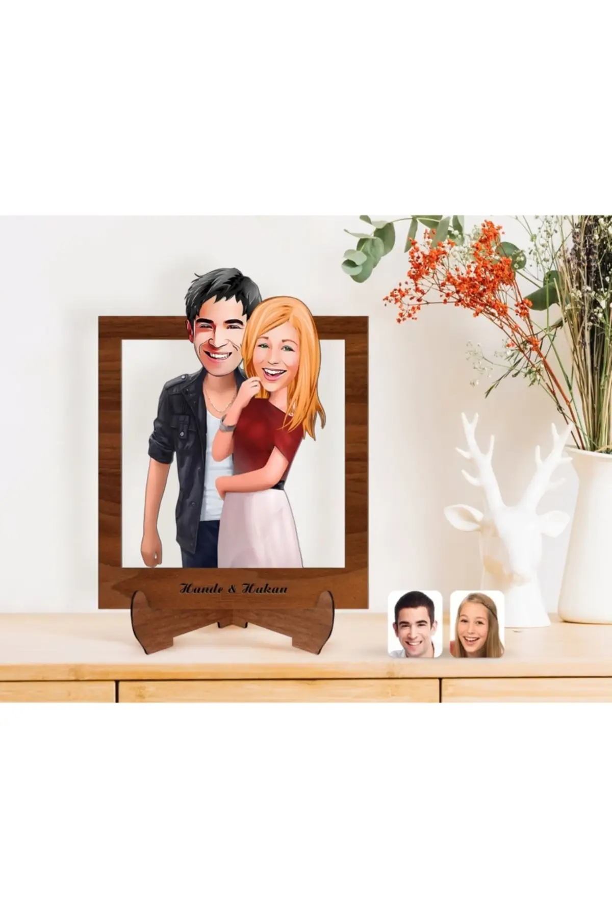 

Personalized Female miniature Wooden Stand 3d Trinket-20