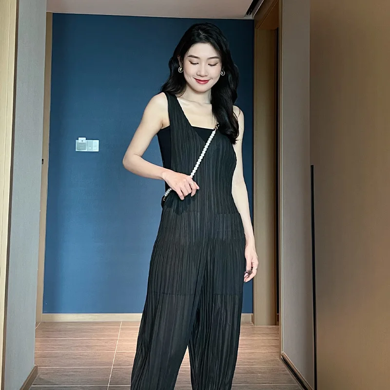 Miyake Pleated Classic Bib Jumpsuit Fashion Casual Statement Zipper Jumpsuit With Pockets