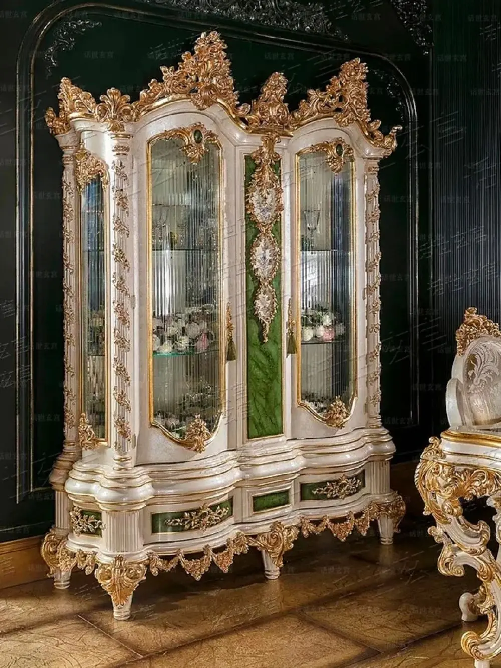 Винный шкаф в европейском стиле для виллы во французском дворе комбинированный