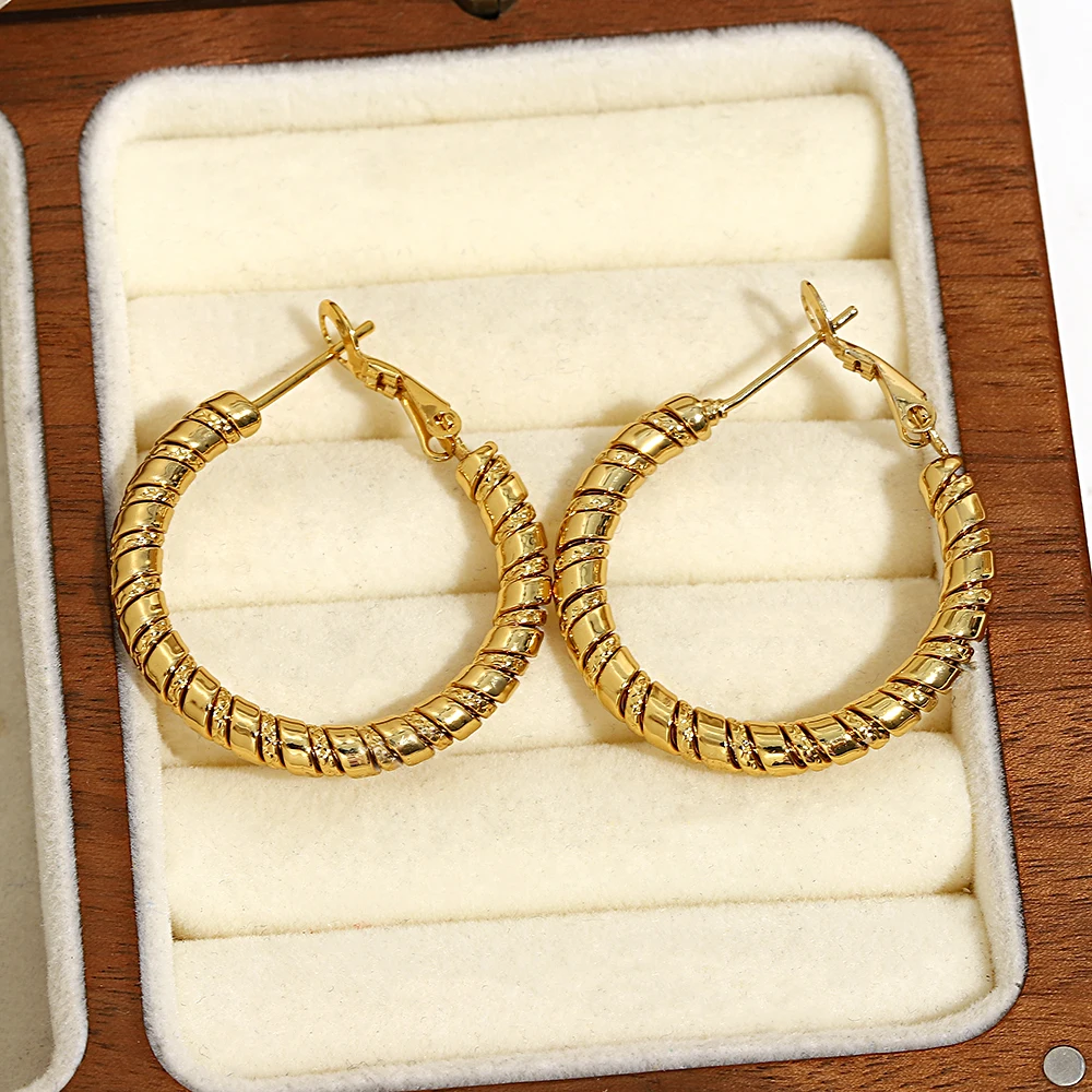 

Statement Stainless Steel Woven Twisted Hoop Earrings Gold Color Round Trendy Waterproof Jewelry Women Gift pendientes mujer