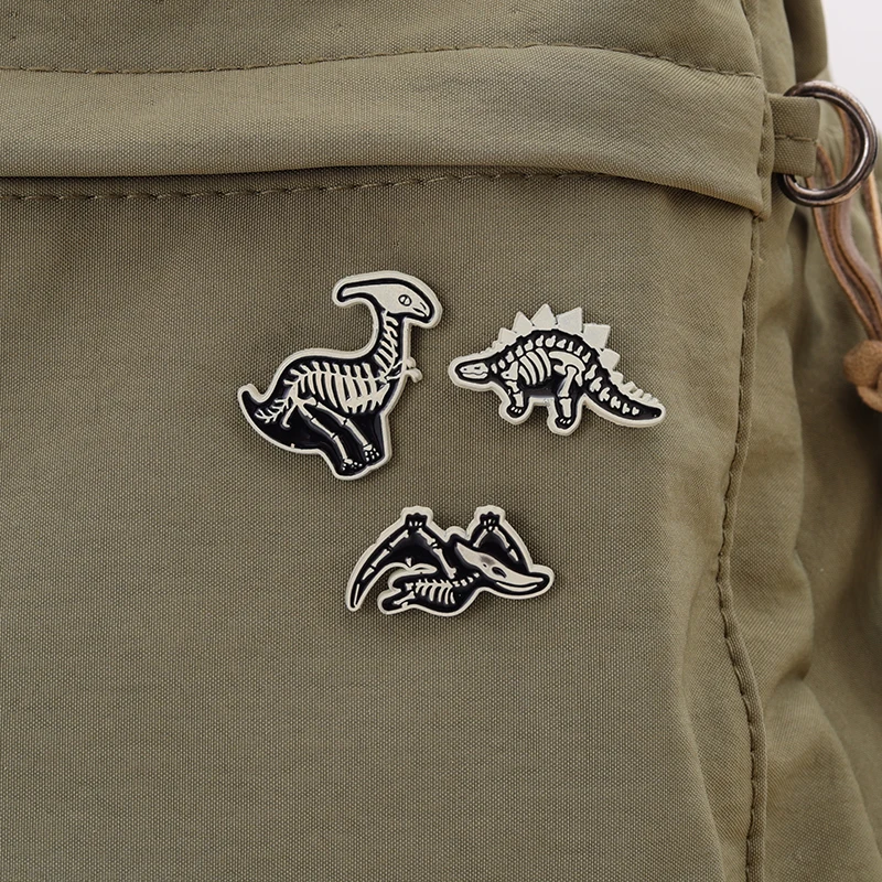 

Ancient Dinosaur Enamel Pin Animal Custom Jewelry Gifts for Friends Tyrannosaurus Rex Black Punk Lapel Clothes Brooch Jewelry