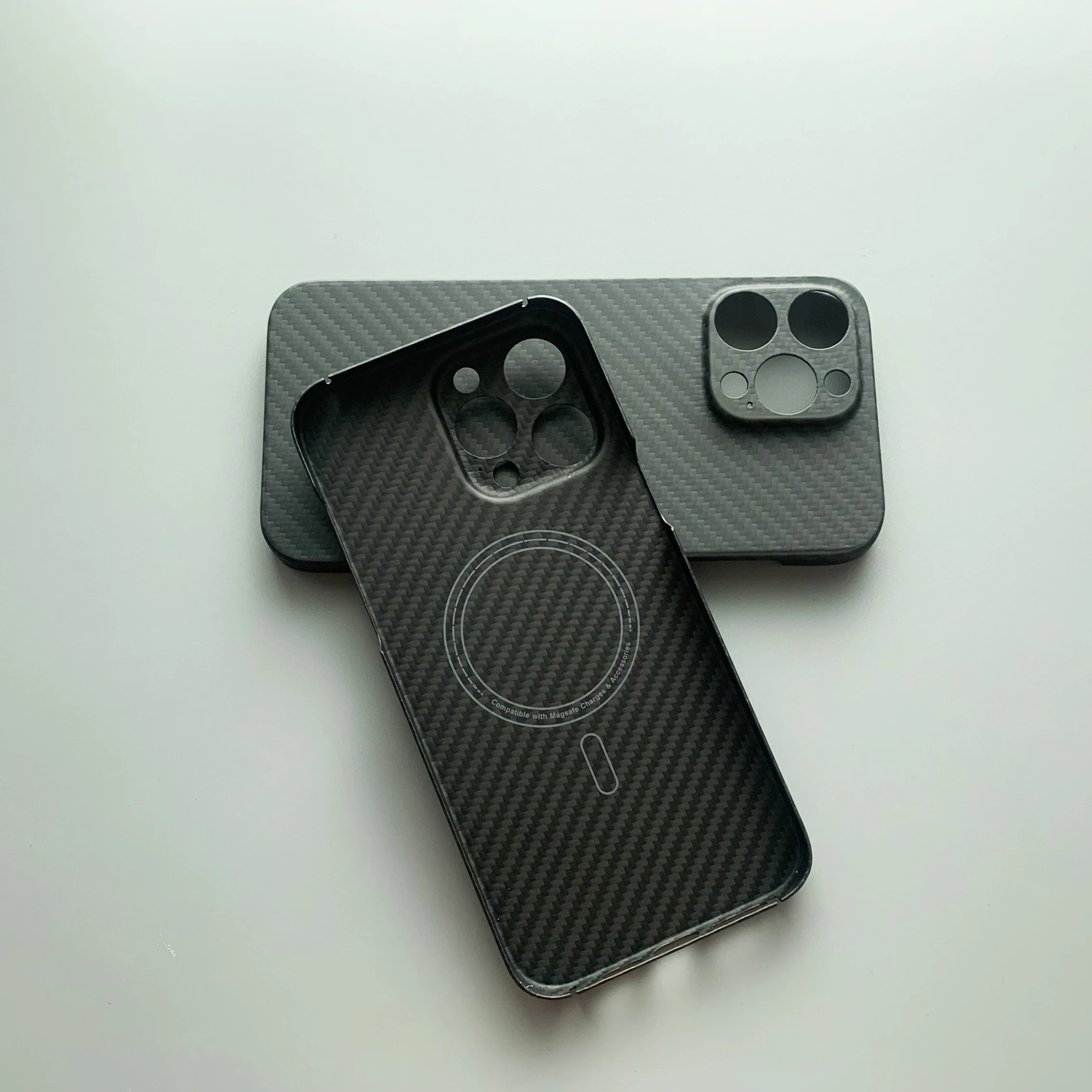 Роскошный 1500D углеродное волокно MagSafe Беспроводная зарядка для iPhone14 Pro Max Kevlar