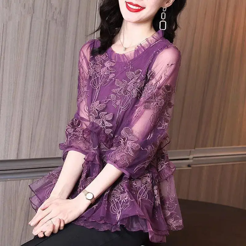 

Spring blouse female 2022 new design niche solid casual beautiful foreign lace shirt gentle fairy half sleeve v neck blouse top