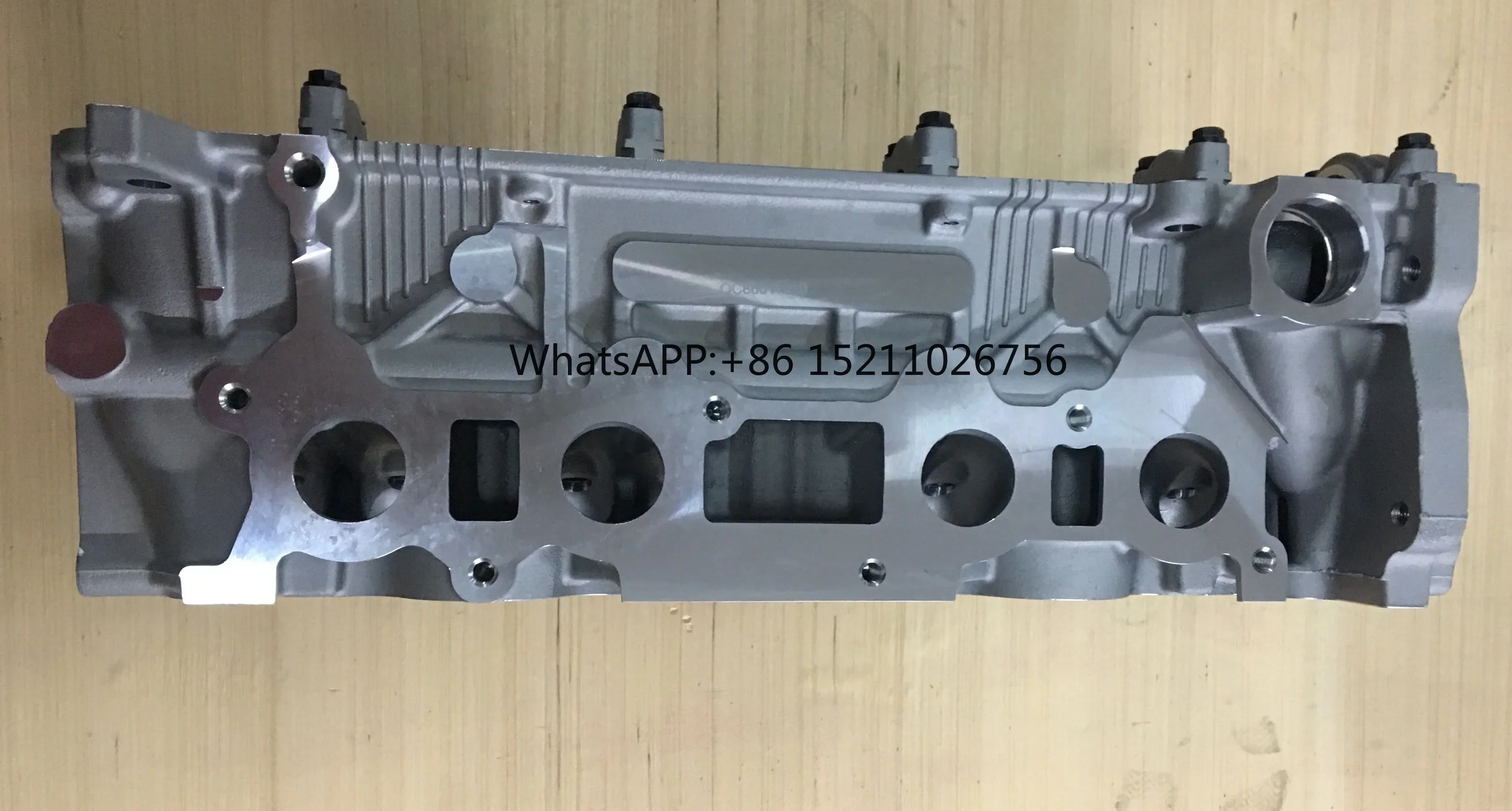 Оптовая продажа Заводская головка двигателя 2TR-FE для Toyota Innova Hilux Tacoma 11101-75200