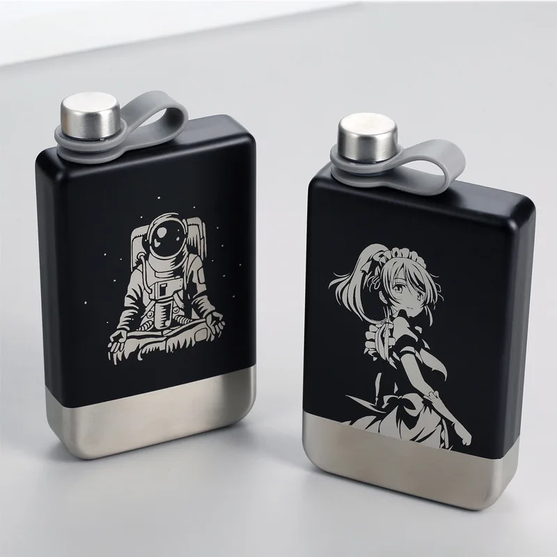 

9OZ Portable Stainless Steel Jug Square Whiskey Wine Jug Outdoor Travel Personalized Travel Drinkware Men Gift