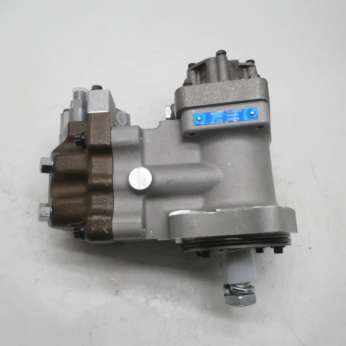 Originele Vrachtwagenmotoronderdelen Hogedruk Brand Megainjectiepomp Ccr1600 P/N 5594765 С/Н 0095098 Auto-Onderdelen