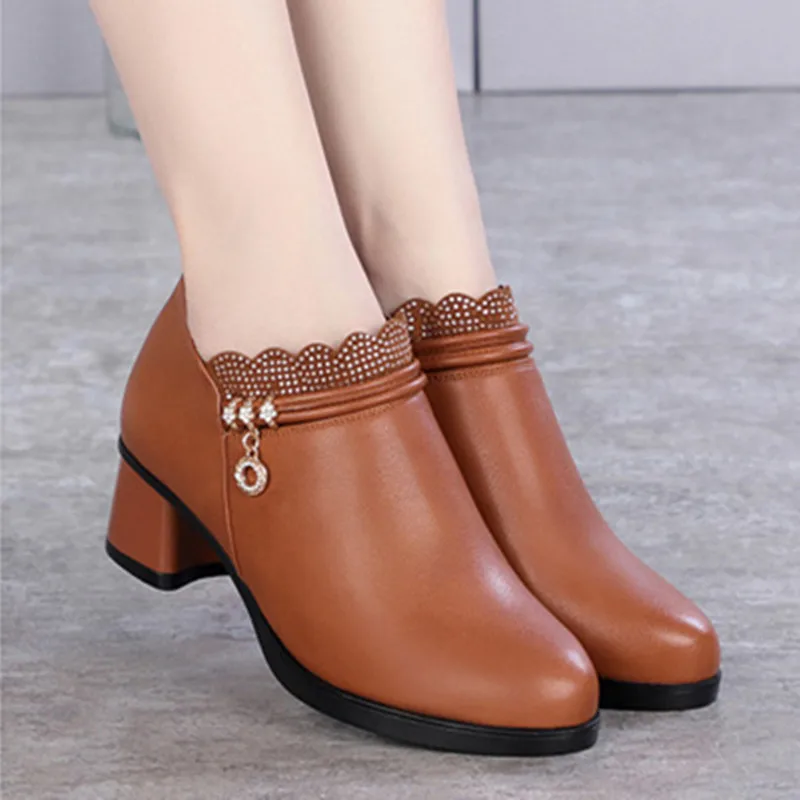 

Black Mom Shoes Plus Size 35-42 Fashion Spring Autumn Pumps For Womans Office Shoes Sofe 5cm Chunky Heel Female Work High Heels