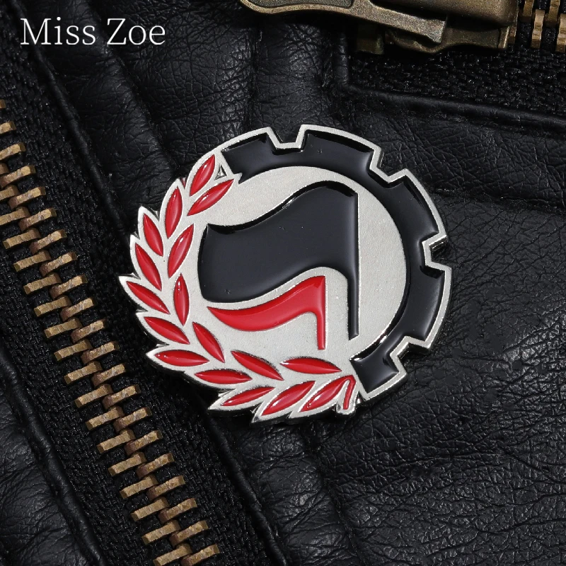 

Antifascista Enamel Pin Anti-Racism Flag Identification Decoration Pray For Peace Peace Brooch Lapel Medal Badge