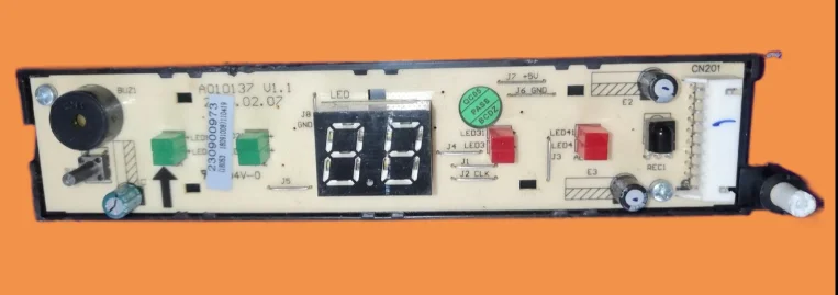 

1pc used TCL Air Conditioner Receiving Board 230900973 A010137 120Q8W/SY-E