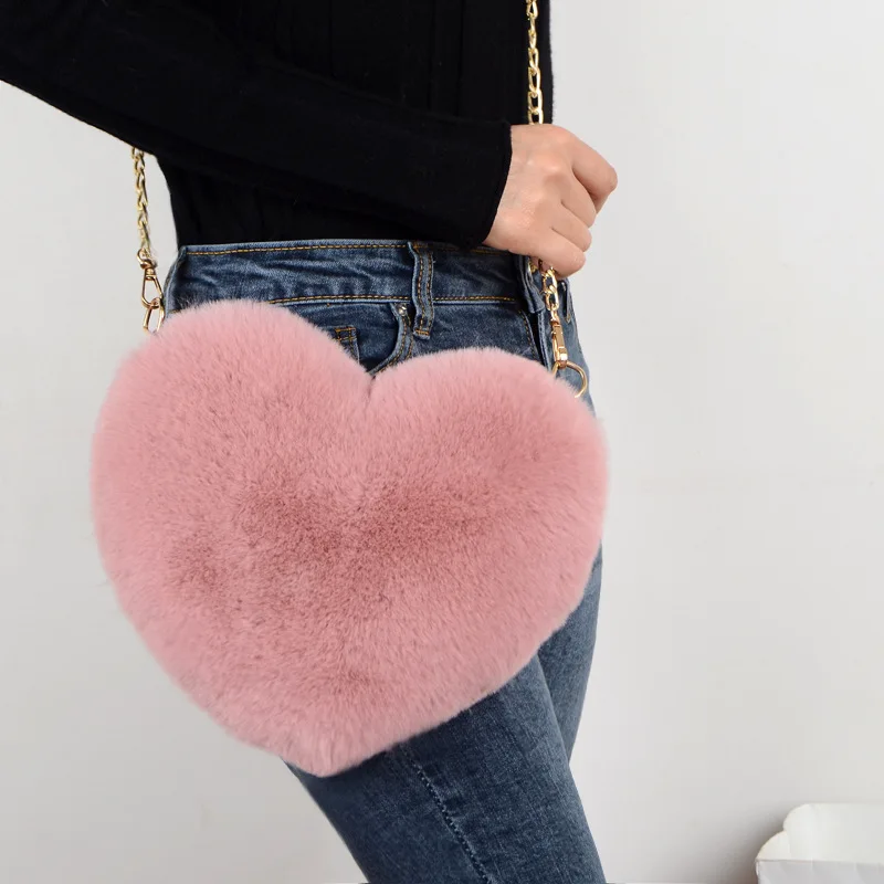 

2022Fashion Women's Heart Shaped Handbags Cute Kawaii Faux Fur Crossbody Bags Wallet Purse Plush Chain Shoulder Bag Lady Handbag