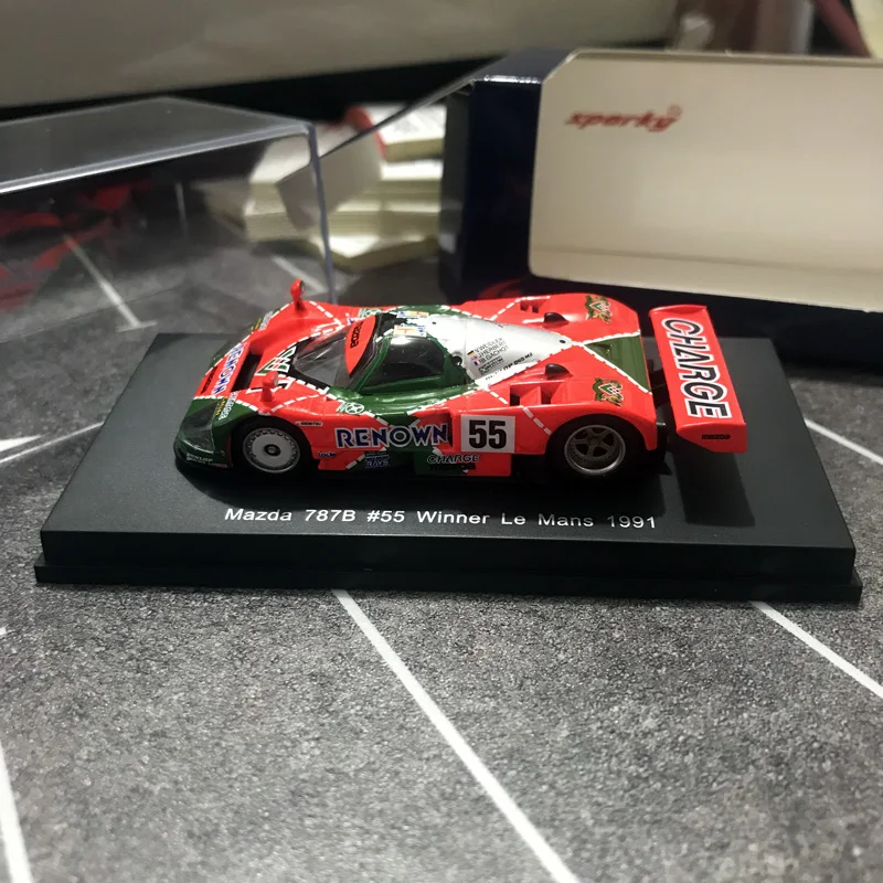 SPARK 1:64 1991 Mazda 787B Le Mans No. 55 24H Winner Alloy Car Model |