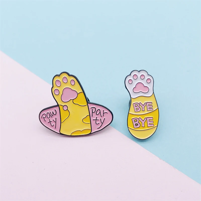 Cartoon Cute Animal Cat Paw Enamel Pins Pink Kitten Gesture BYE Fun Alloy Brooch Clothes Accessories Jewelry Gifts |