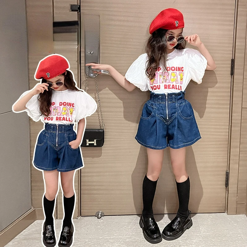 

Girls summer new bubble short-sleeved t-shirt suit 2022 loose design denim shorts two-piece set