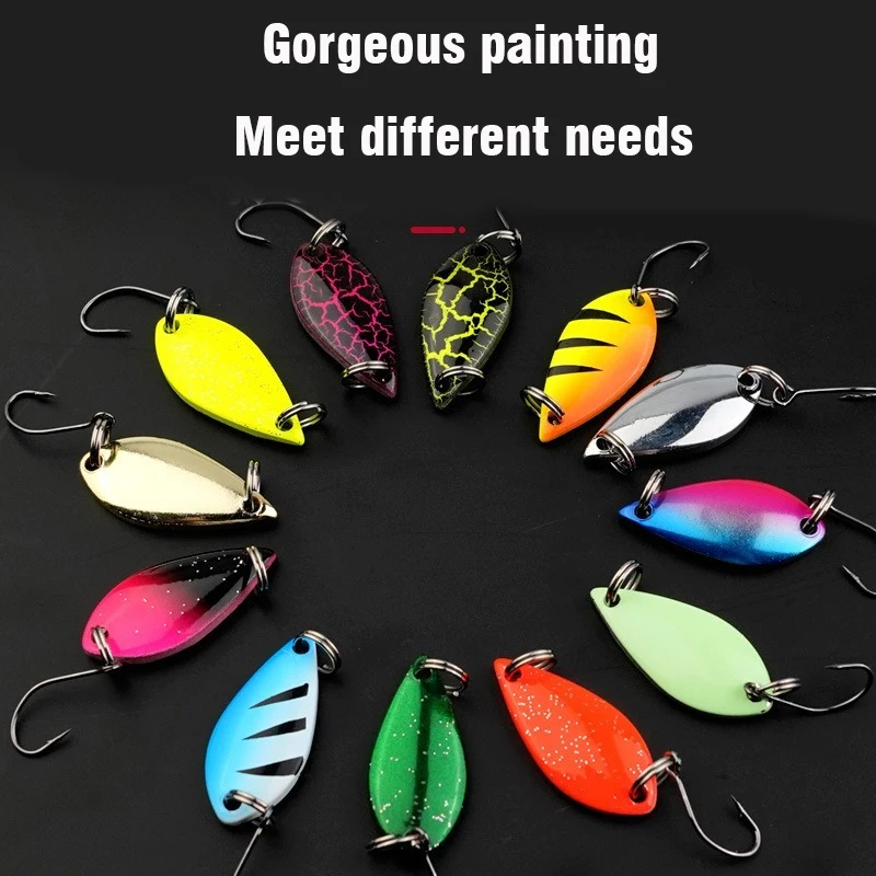 

12 Pieces of Metal Long-range Fake Bait Small Accessory Set Alice Mouth Horse Mouth Sequined Hard Bait with Barbed Hook