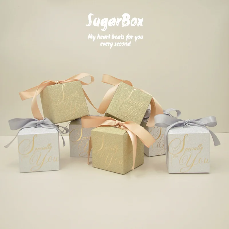 

Creative Candy Box Wedding Favors And Gifts Valentines Day Gift Box Champagne Gold Gift Box Party Supplies Goodie Bags Bow