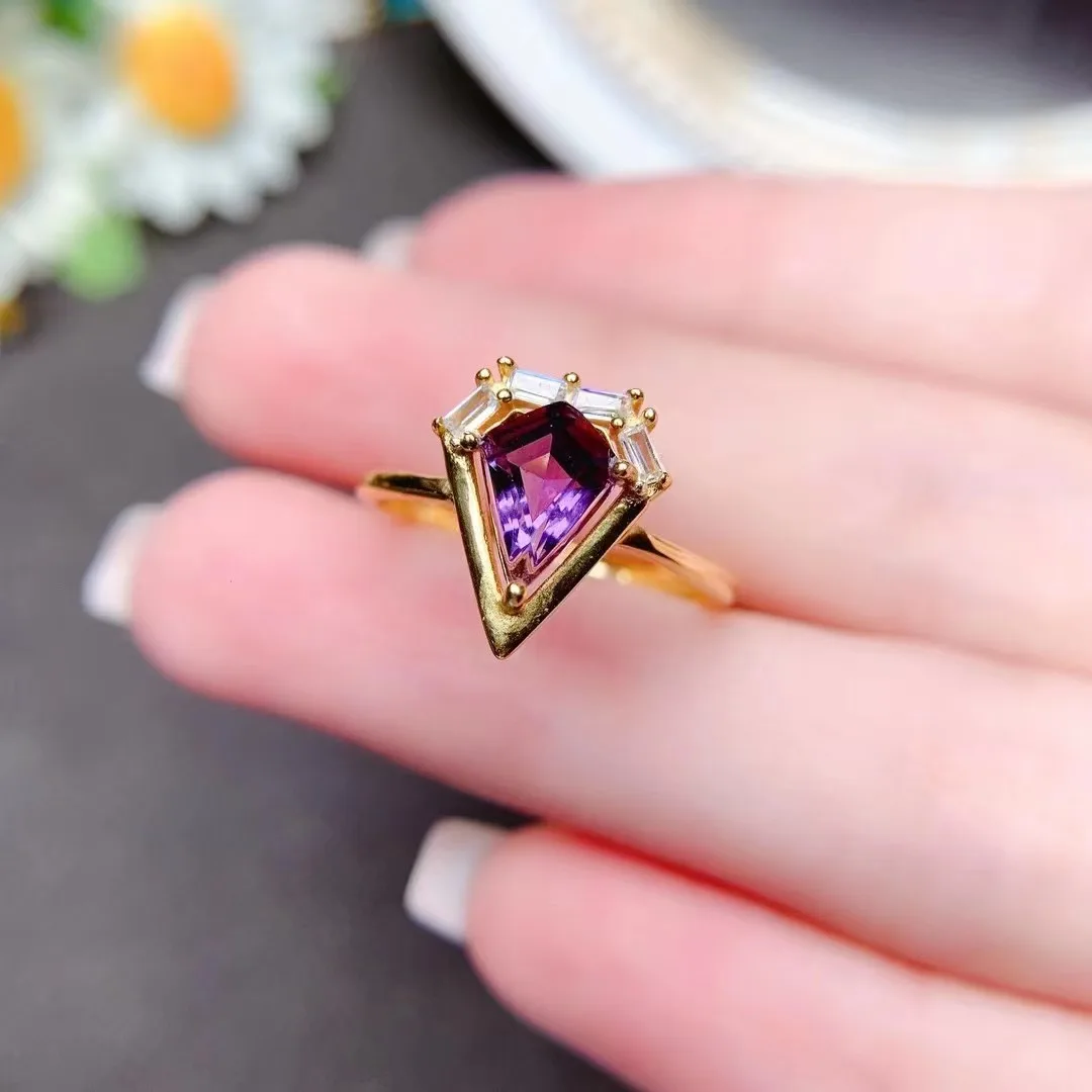 

FS Natural 5*7 Triangle Amethyst Ring for Women S925 Sterling Silver Fashion Fine Charm Wedding Jewelry New MeiBaPJ