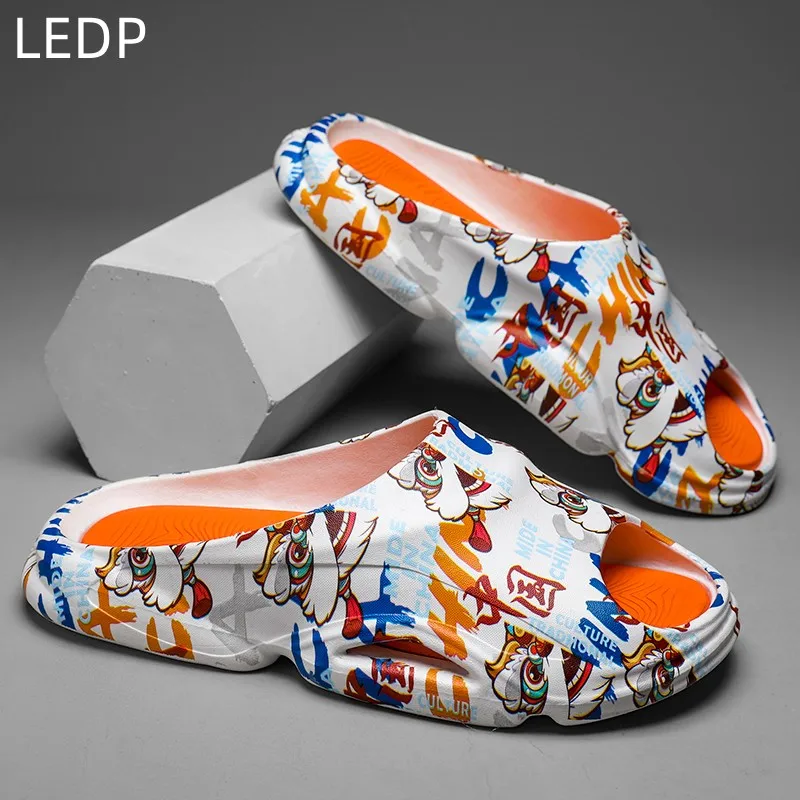 Мужские шлепанцы для дома и улицы универсальные сандалии Нескользящие удобные