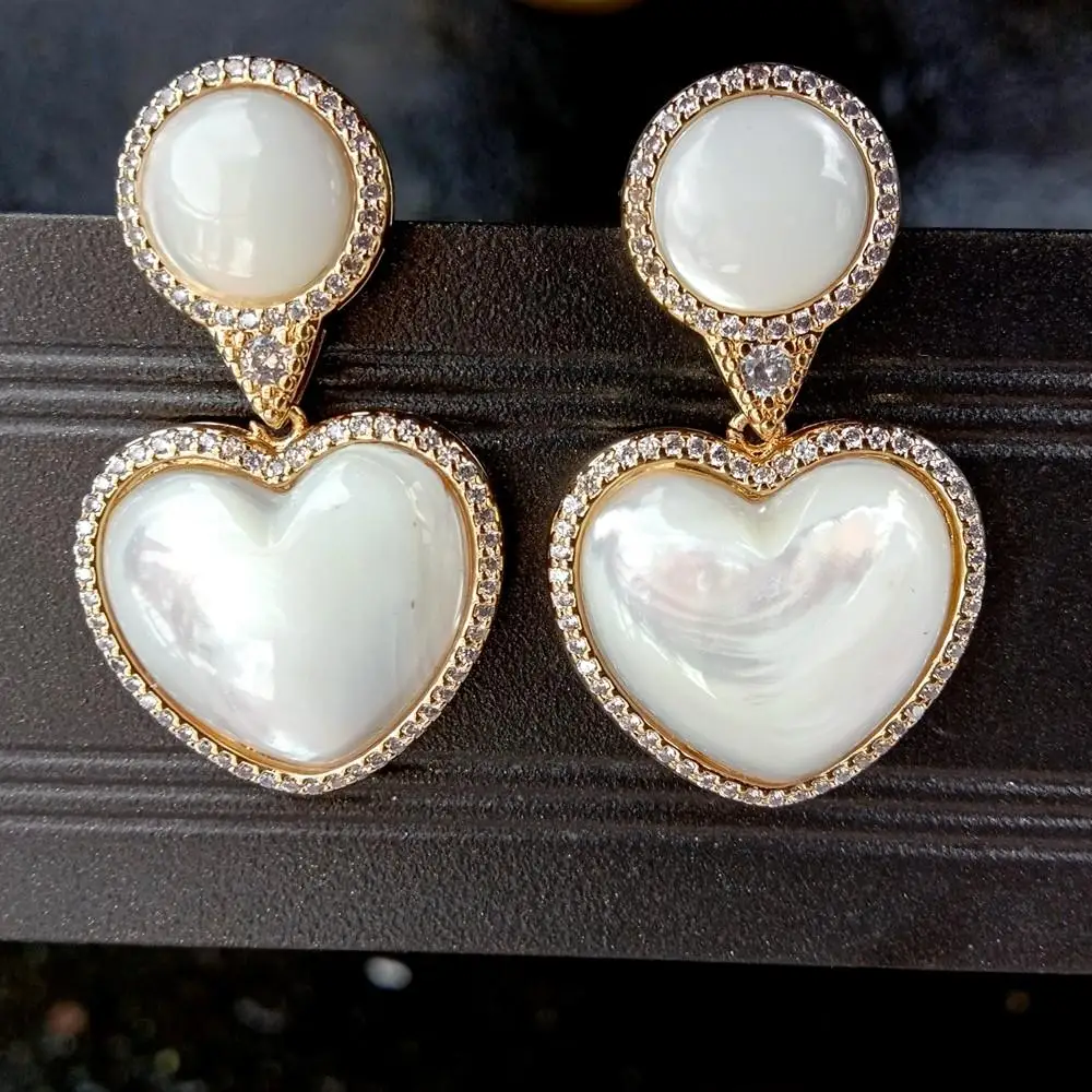 

Y·YING Natural White Sea Shell Gold Plated Heart Shaped Cubic Zircon Stud Earrings Shell Party Anniversary Jewelry