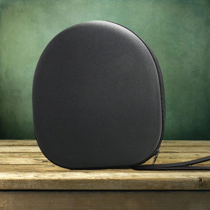 Жесткий чехол для наушников и кабелей