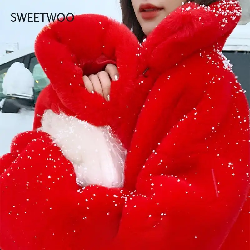 Oversized Red Thick Warm Soft Fluffy Faux Fur Coat Women 2021 Raglan Long Sleeve Long Fur Coats for Winter Contracted Slim Fresh