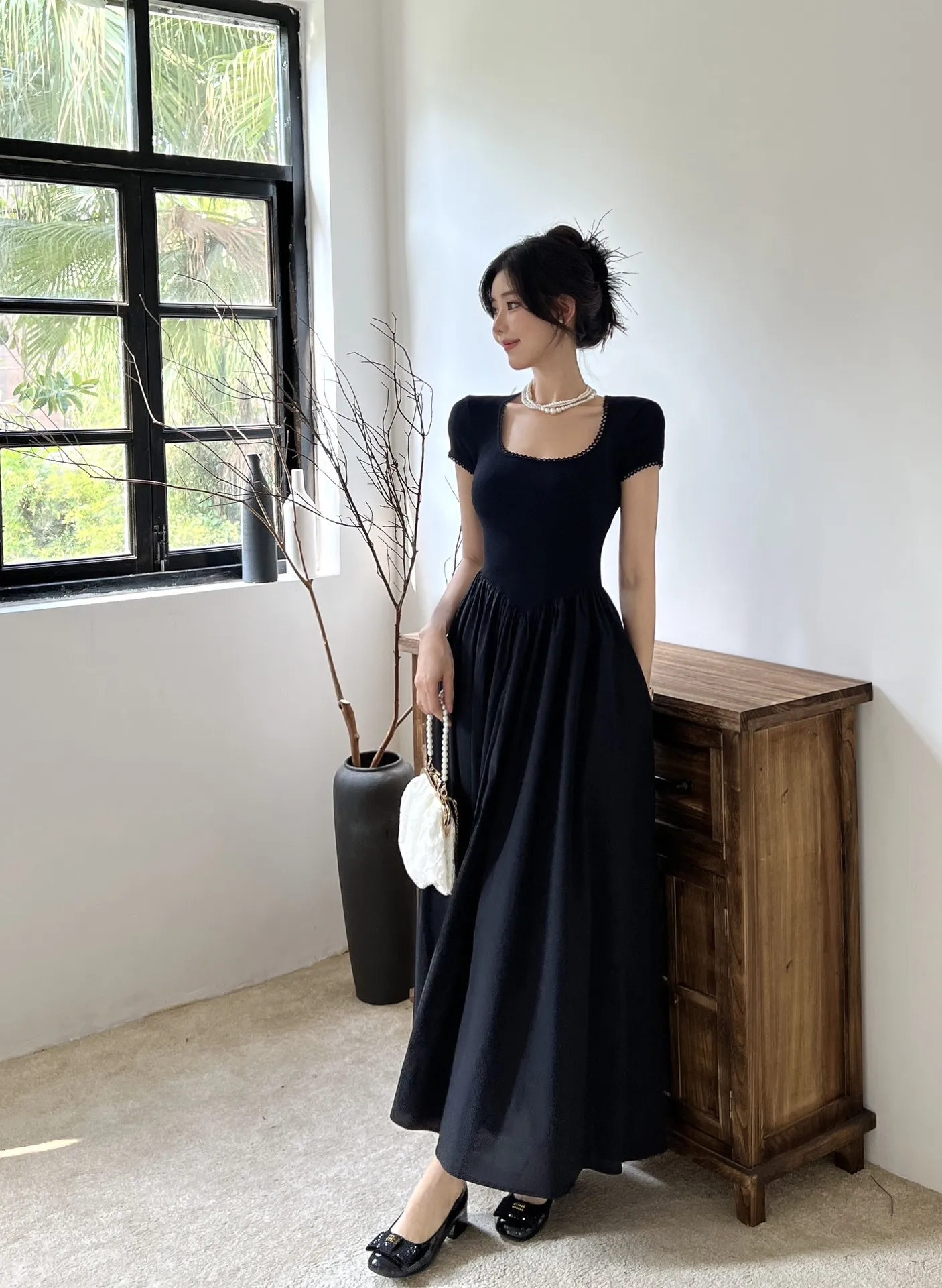 

2023 spring and summer women's clothing fashion new Square Collar Hook Lace Sleeve Dress Long Skirt 0526