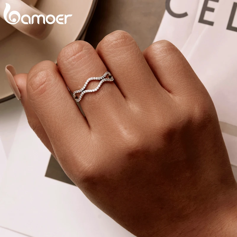 

Bamoer 925 Sterling Silver Elegant Ring Pavé Clear CZ Geometric Ring for Women Fine Jewelry Wedding Gift