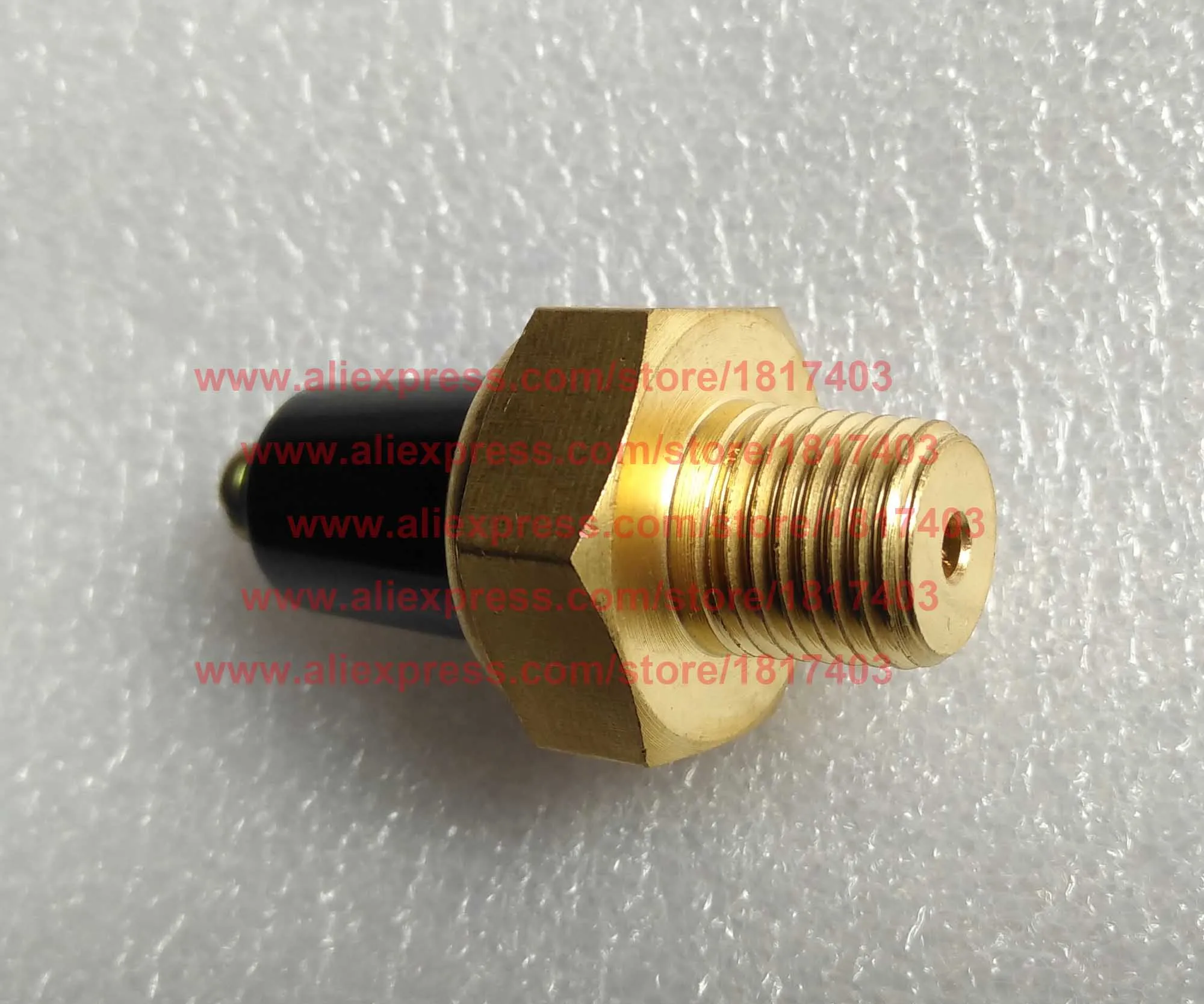 Датчик давления масла ft300.48 073a запчасти для двигателя трактора FOTON / FT Lovol