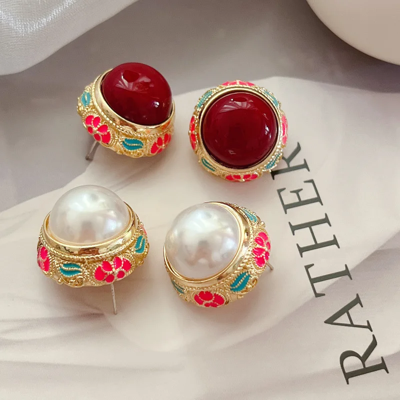 

Vintage Court Baroque Style Drop Glaze Enamel Pearl 925 Silver Needle Earrings Suitable For Women's Banquet Accessories Earrings
