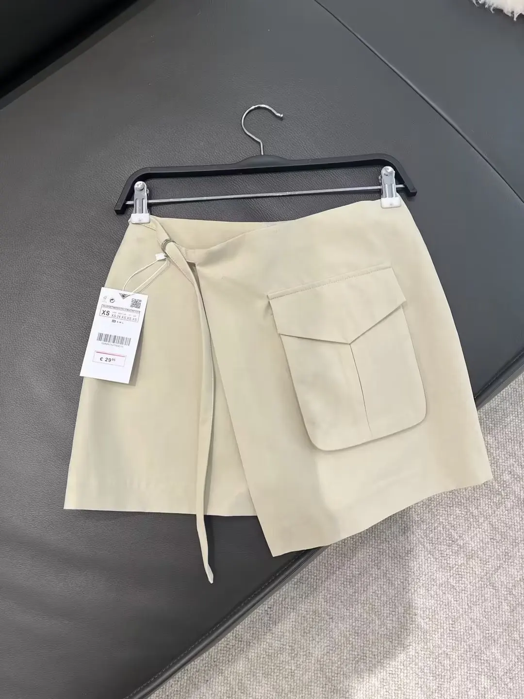 

Women 2023 New Chic Fashion Summer Tooling Model Culottes Vintage High Waist Zipper Pocket Female Skorts Mujer