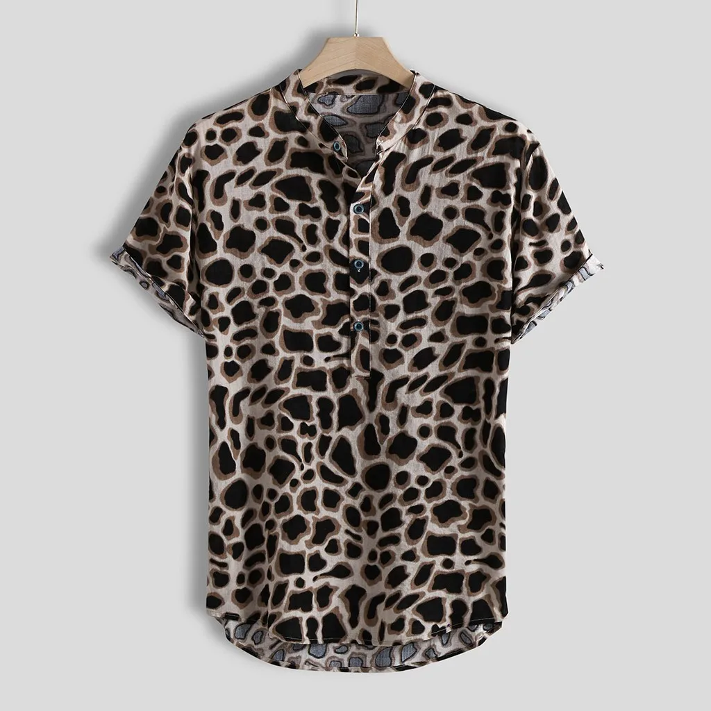 

Мужская свободная рубашка с коротким рукавом и круглым подолом, на пуговицах