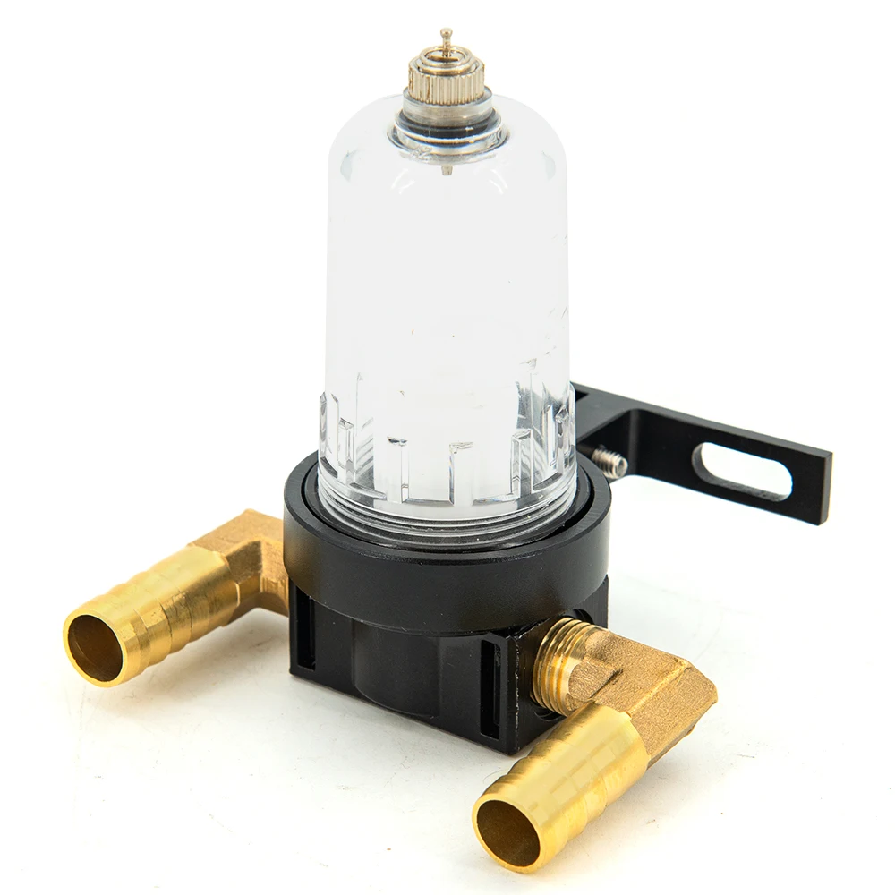 

Автомобильный масляный сепаратор двигателя 12 мм, резервуар для захвата, может фильтровать загрязнения, сепаратор для моторного масла и газа с кронштейном